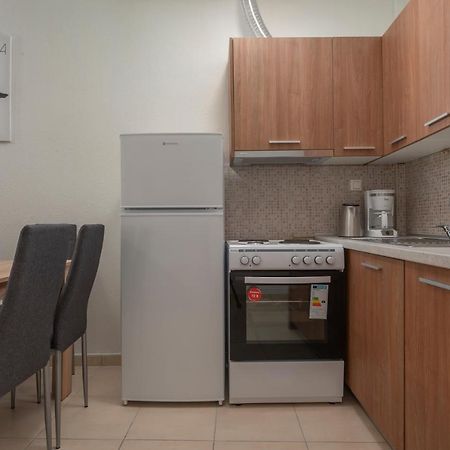Kosmos Sevice Apartment Family City Center 4A Szaloniki Kültér fotó
