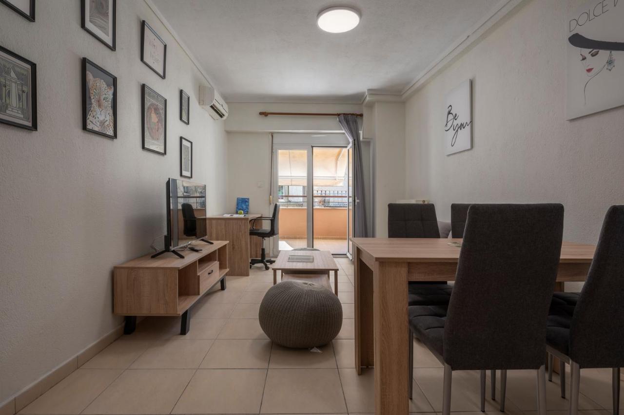 Kosmos Sevice Apartment Family City Center 4A Szaloniki Kültér fotó