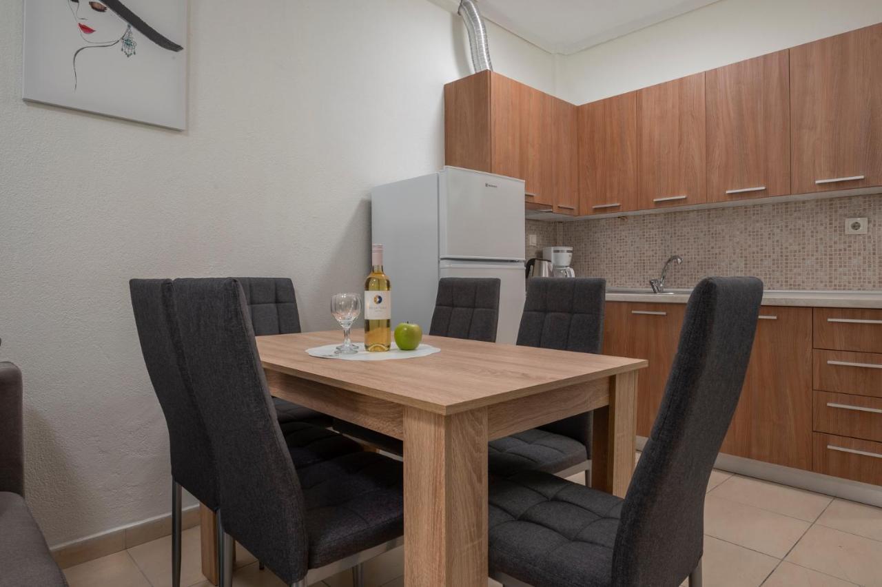 Kosmos Sevice Apartment Family City Center 4A Szaloniki Kültér fotó